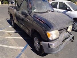 1999 TOYOTA TACOMA BLACK SR5 EXT CAB 2.4L MT 2WD  Z24851